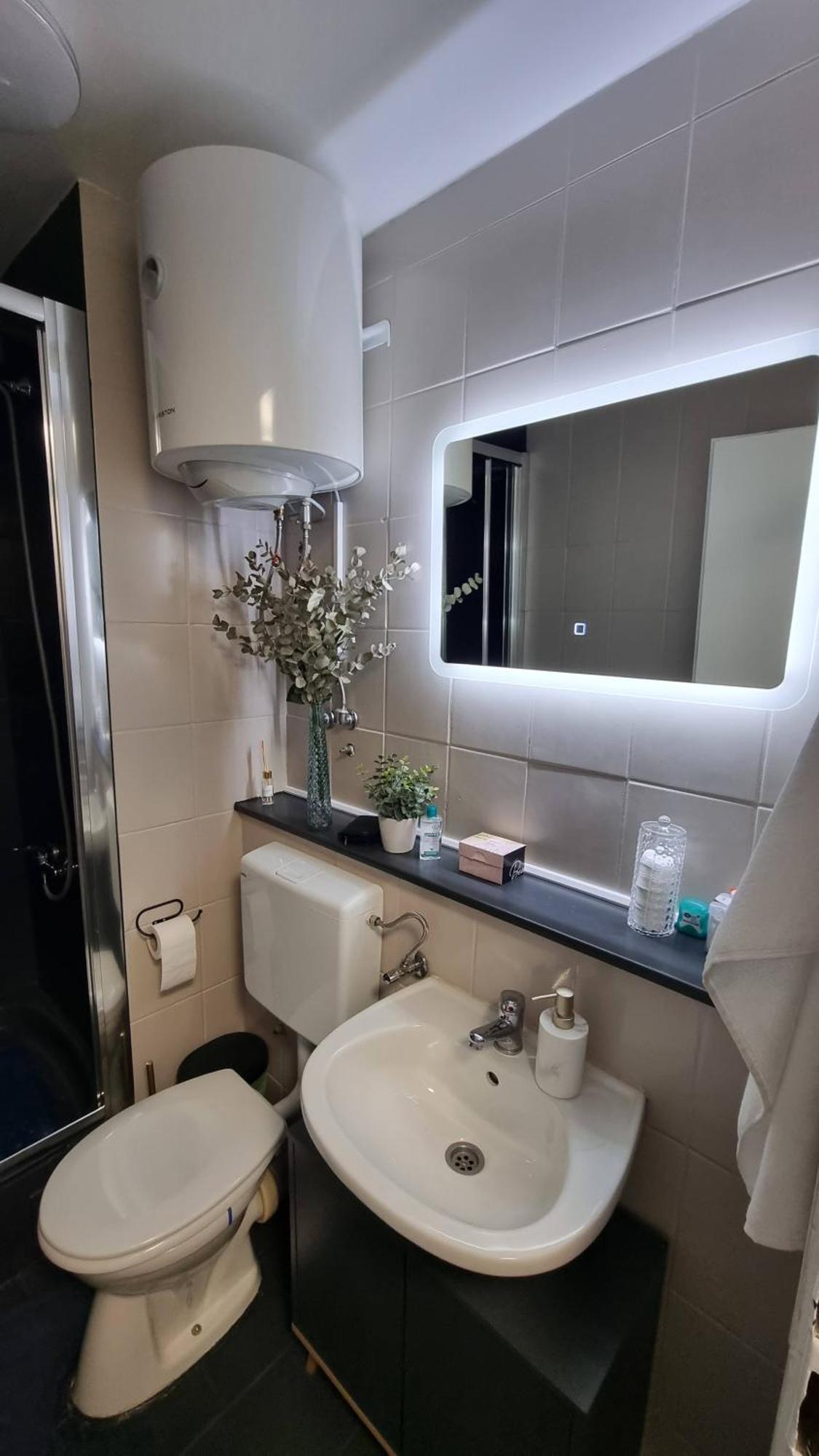 Studio Apartman 404-401 Vukovar Luaran gambar